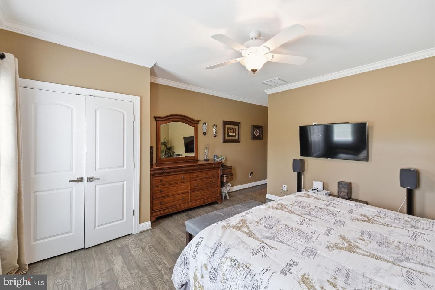 16118 Green Bay Street photo 32