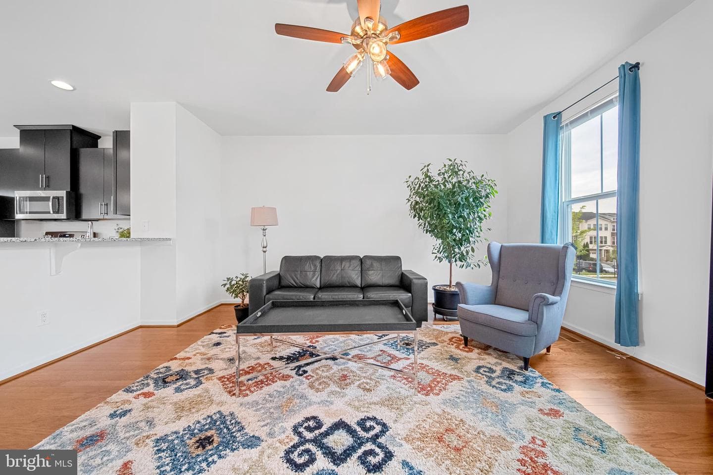 10757 Hinton Way photo 8