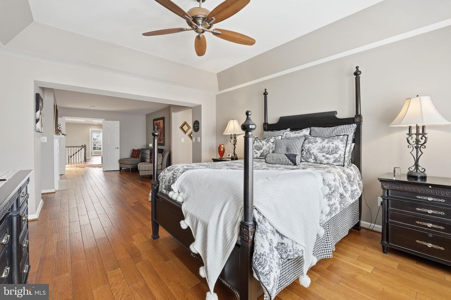 713 Belmont Bay Drive photo 39