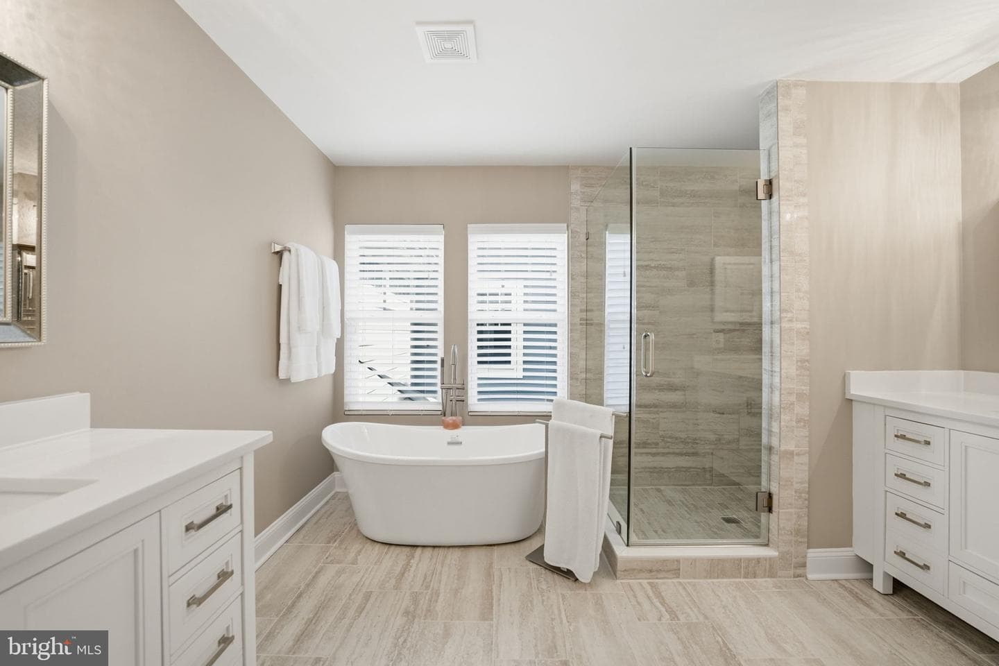 713 Belmont Bay Drive photo 41