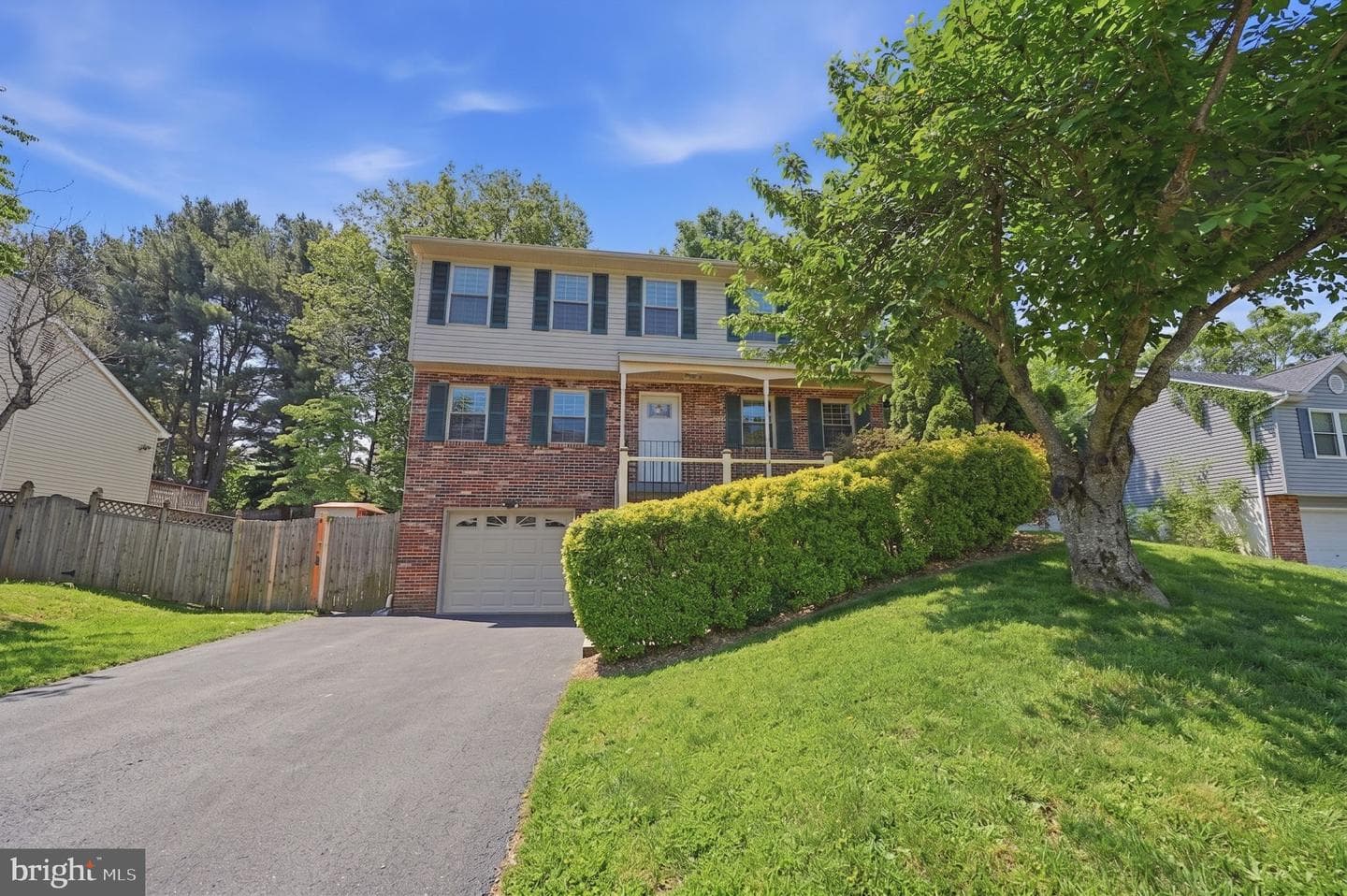 6079 Ponhill Dr photo 1