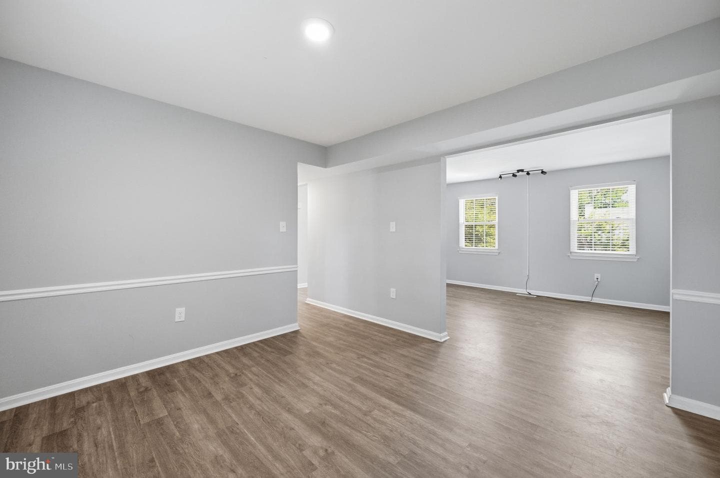 6079 Ponhill Dr photo 20