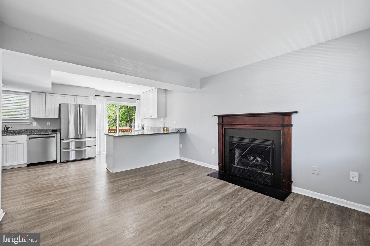 6079 Ponhill Dr photo 25