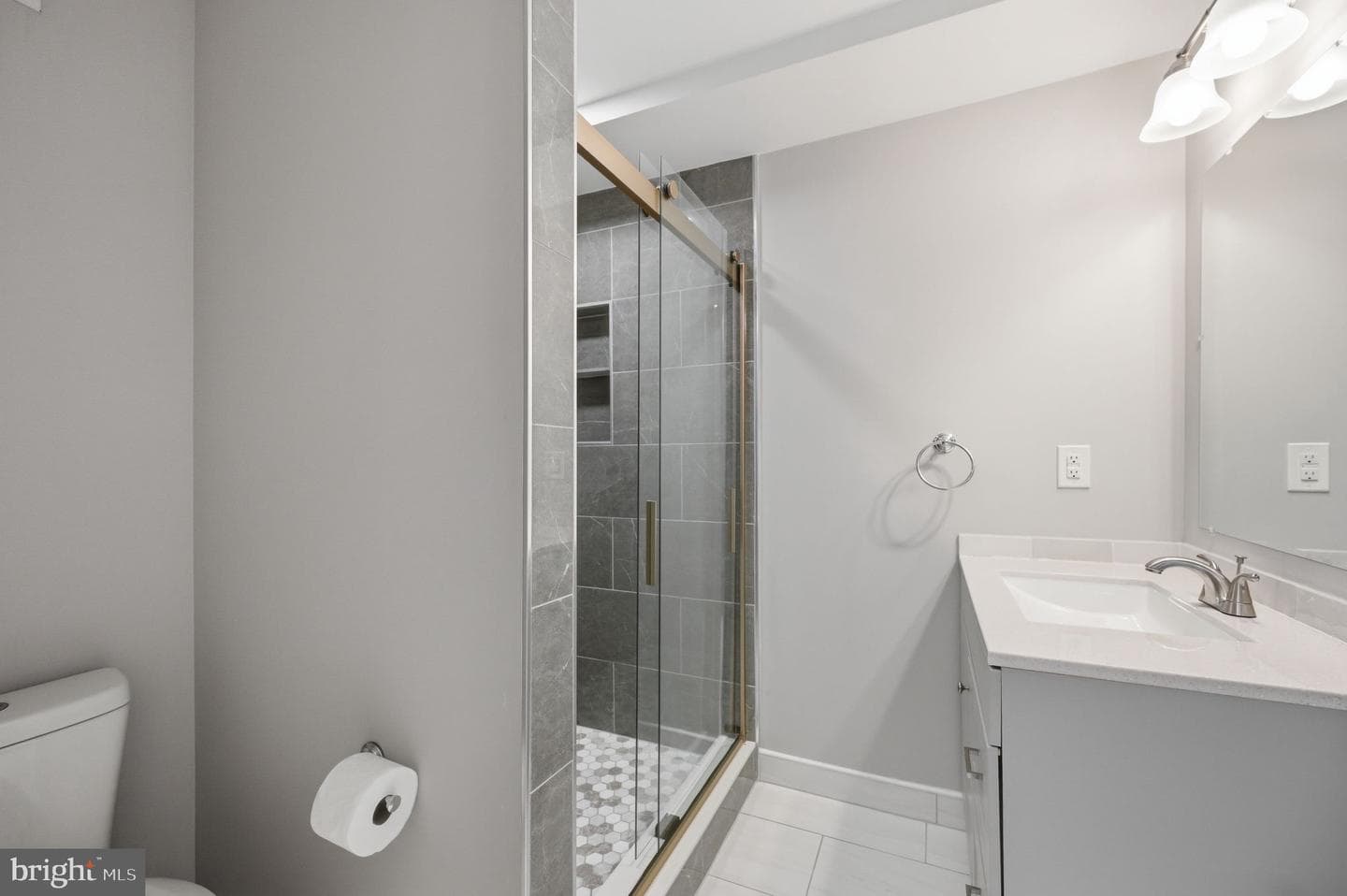 6079 Ponhill Dr photo 39