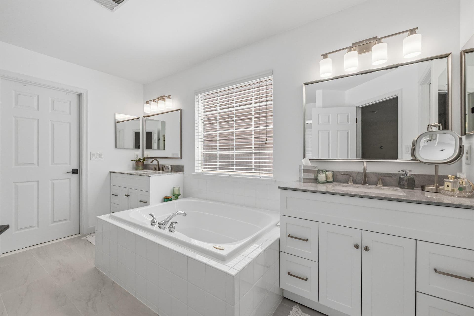 14247 Murphy Terrace photo 30