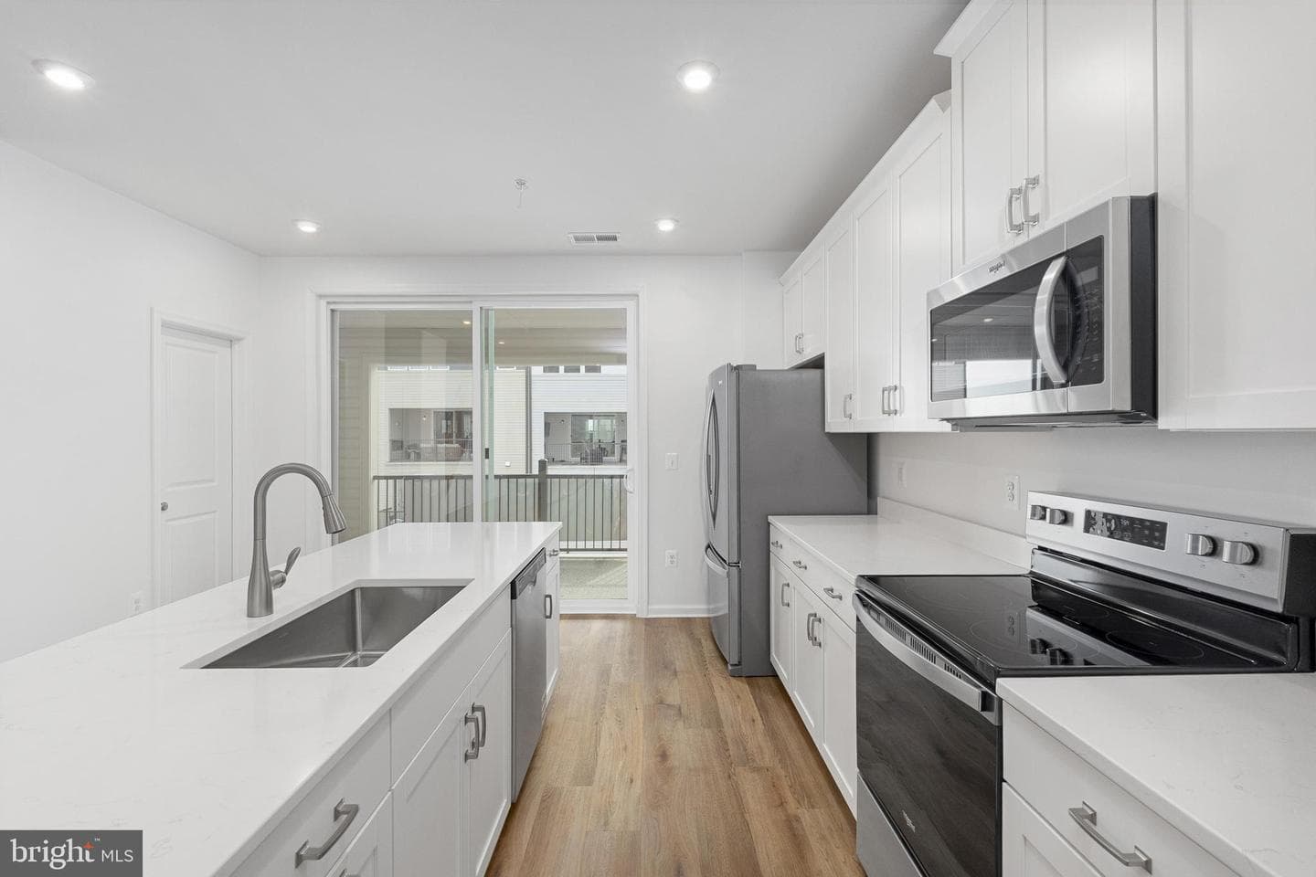 2546 Neabsco Common Place photo 13
