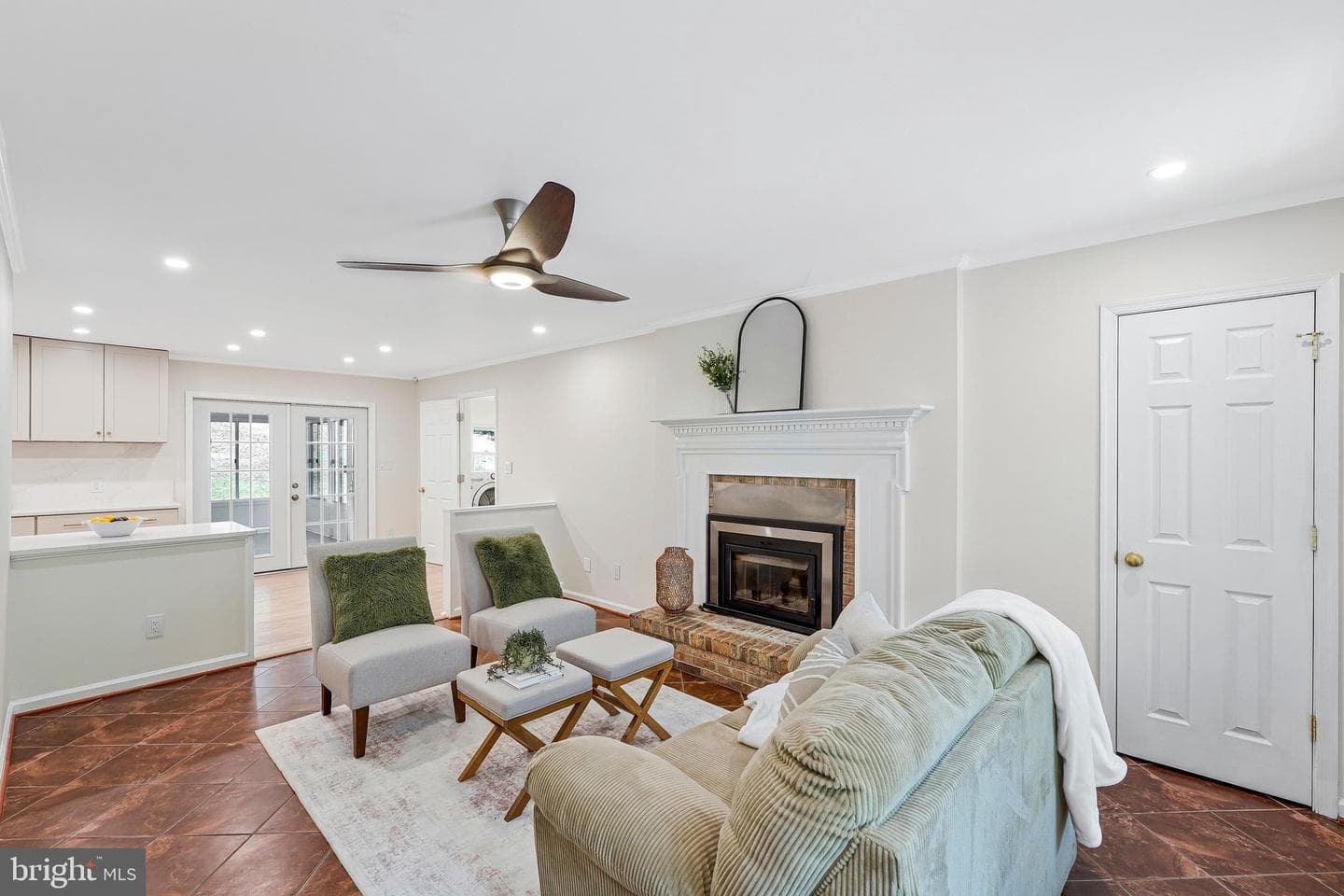 11750 Buckley photo 14