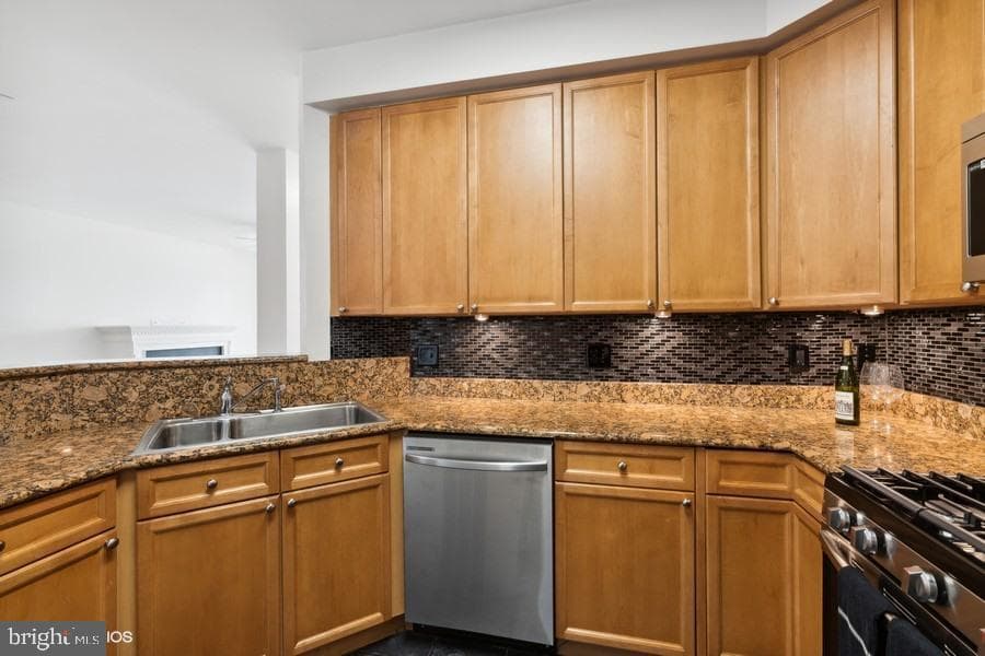 500 Belmont Bay Drive #205 photo 14