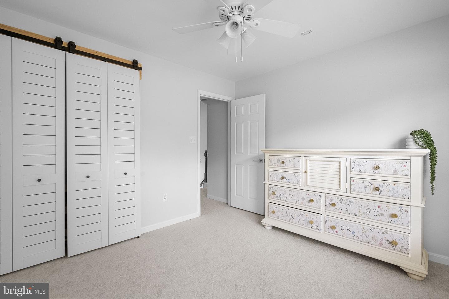 8100 Tall Timber Drive photo 27