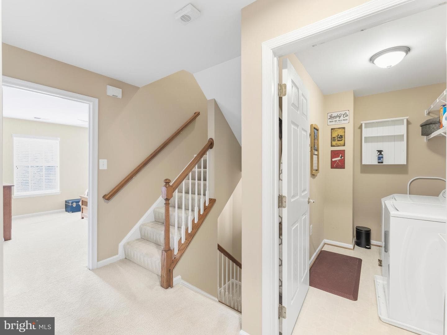 13814 Custis Square photo 32