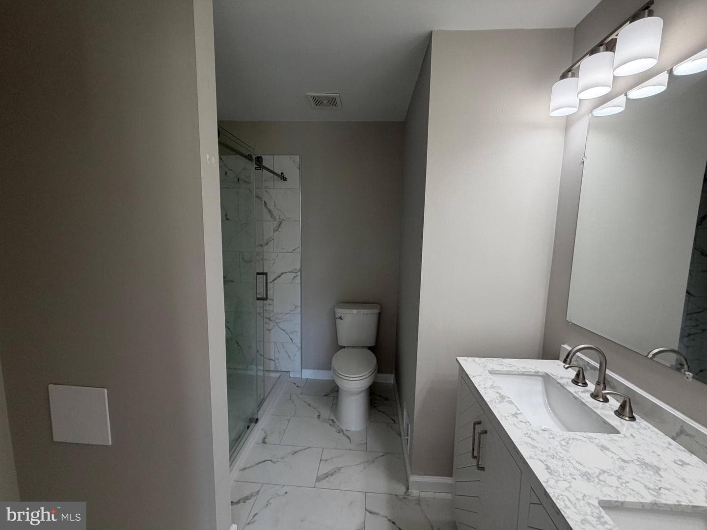 4206 Ashmere Circle photo 24