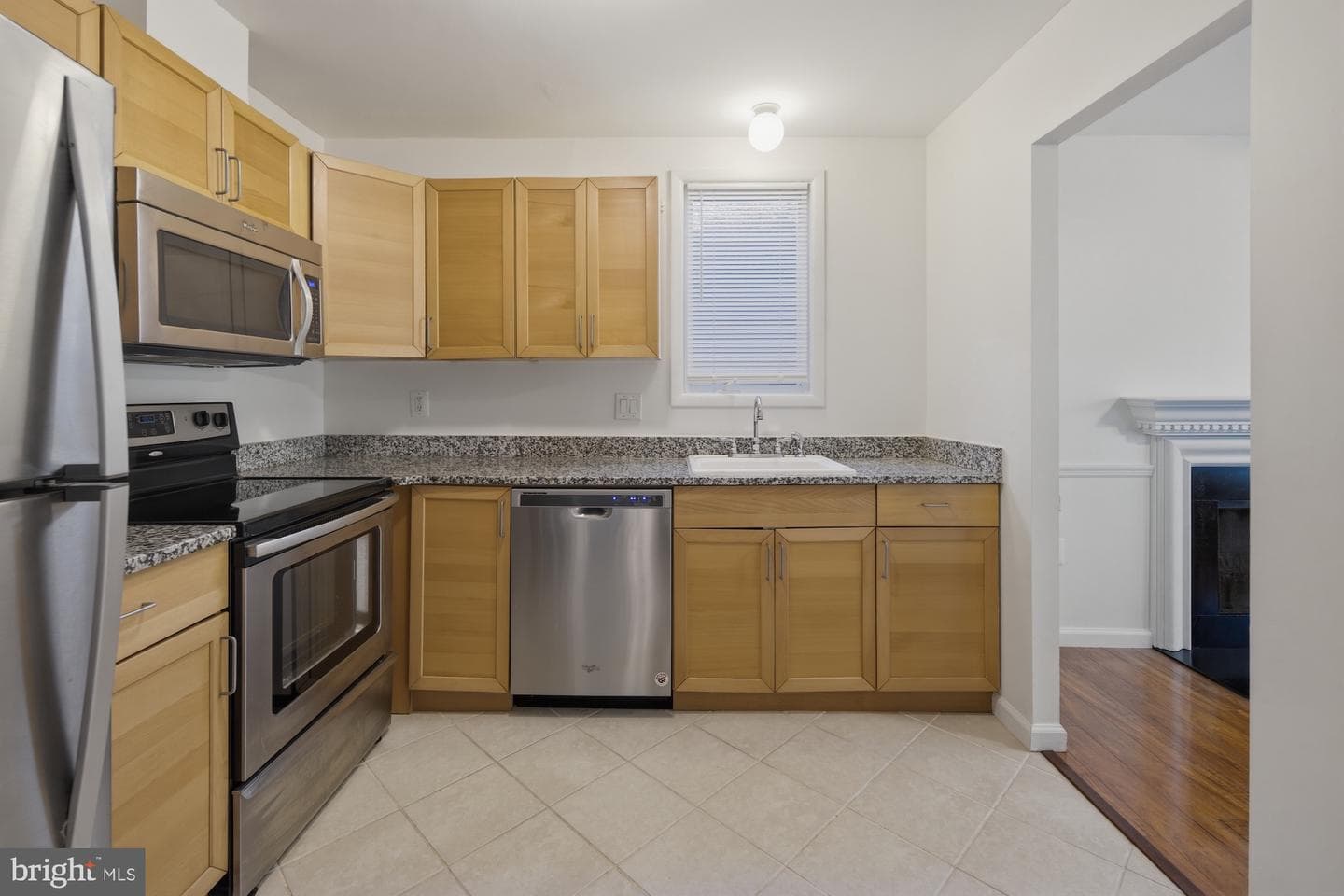 2832 Chablis Circle photo 5