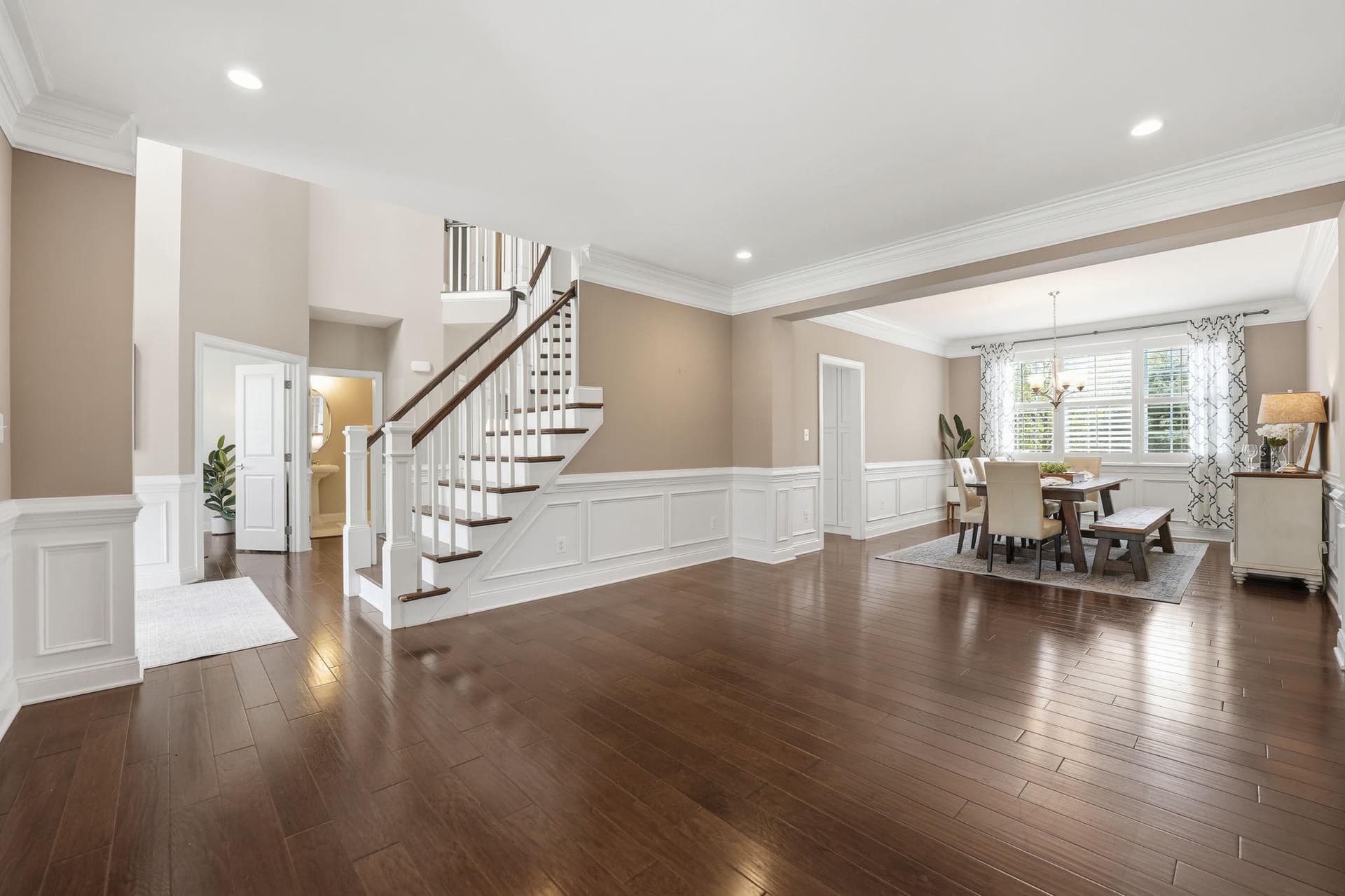 5853 Waterloo Bridge Circle photo 13