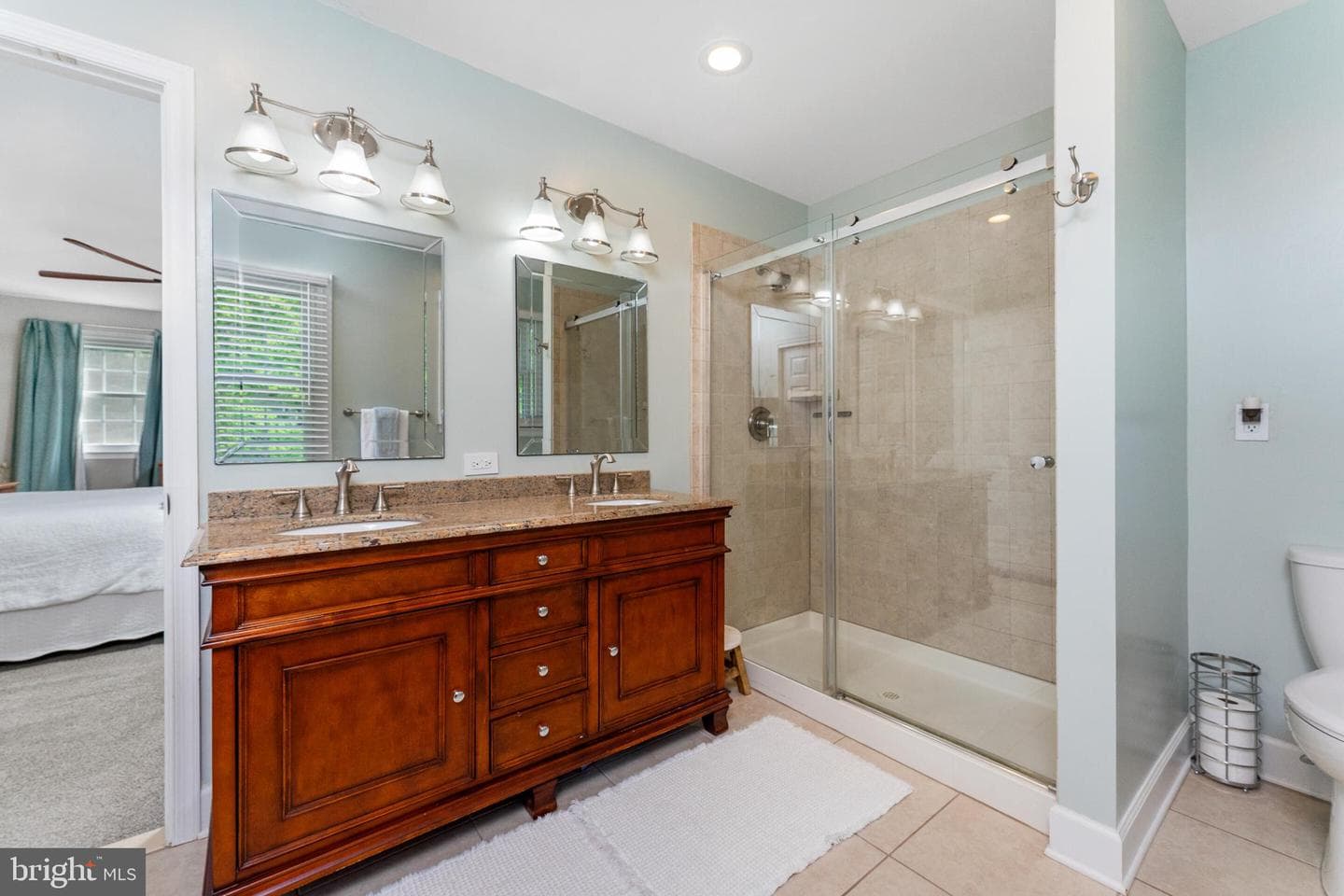 15426 Silvan Glen Drive photo 12