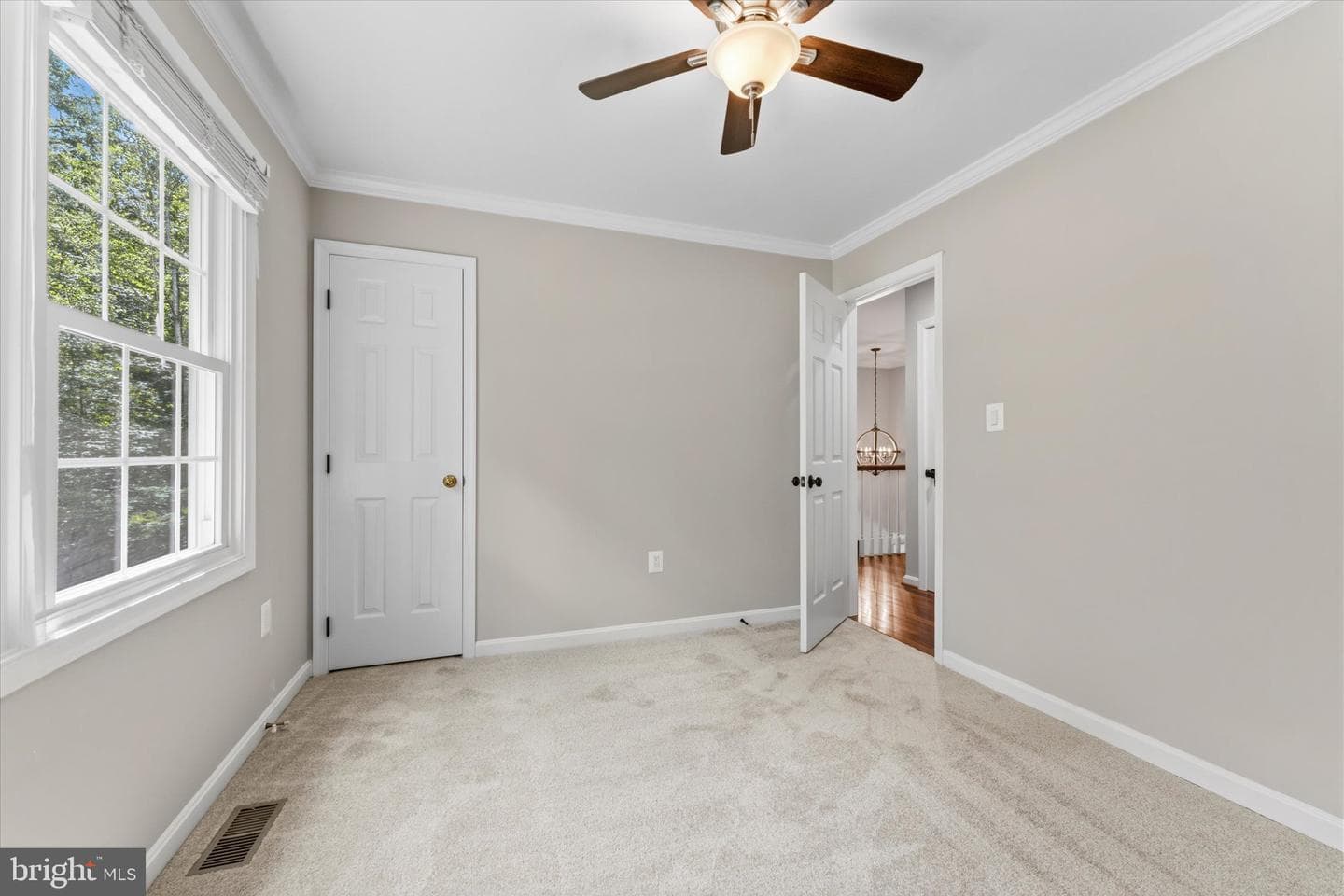 8047 Counselor Road photo 31