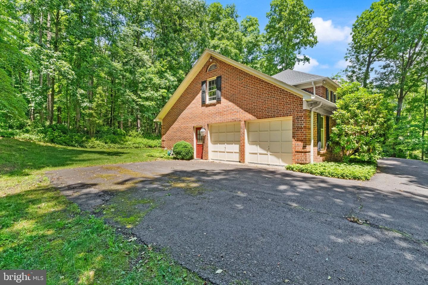 4560 Lynn Forest Drive photo 10