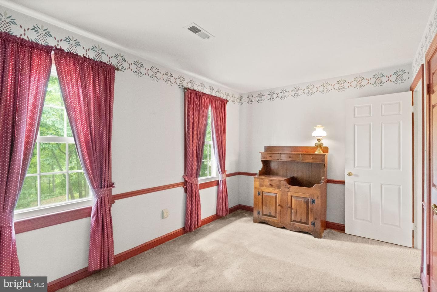 4560 Lynn Forest Drive photo 47