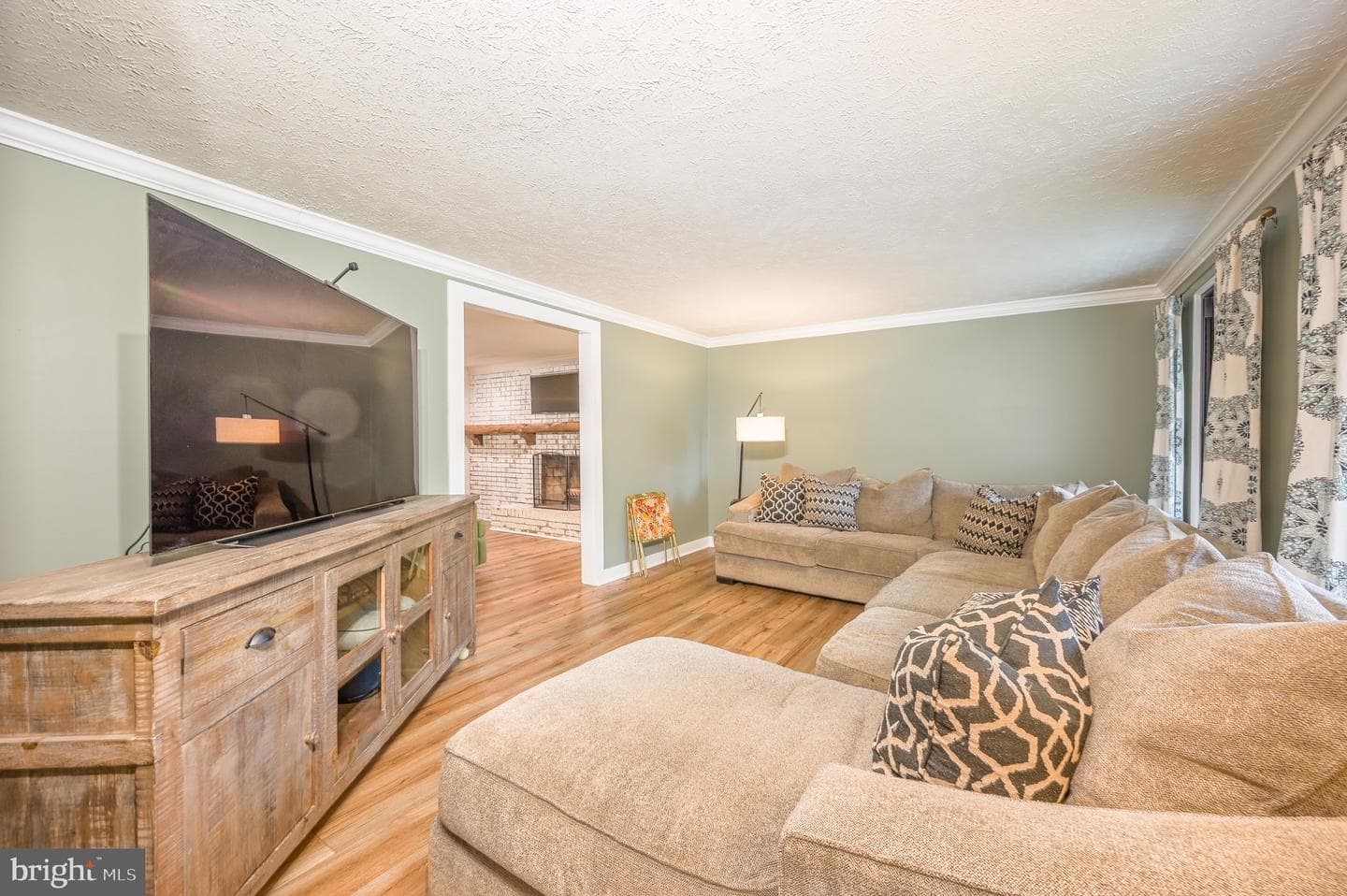 15009 Woodglen Court photo 12