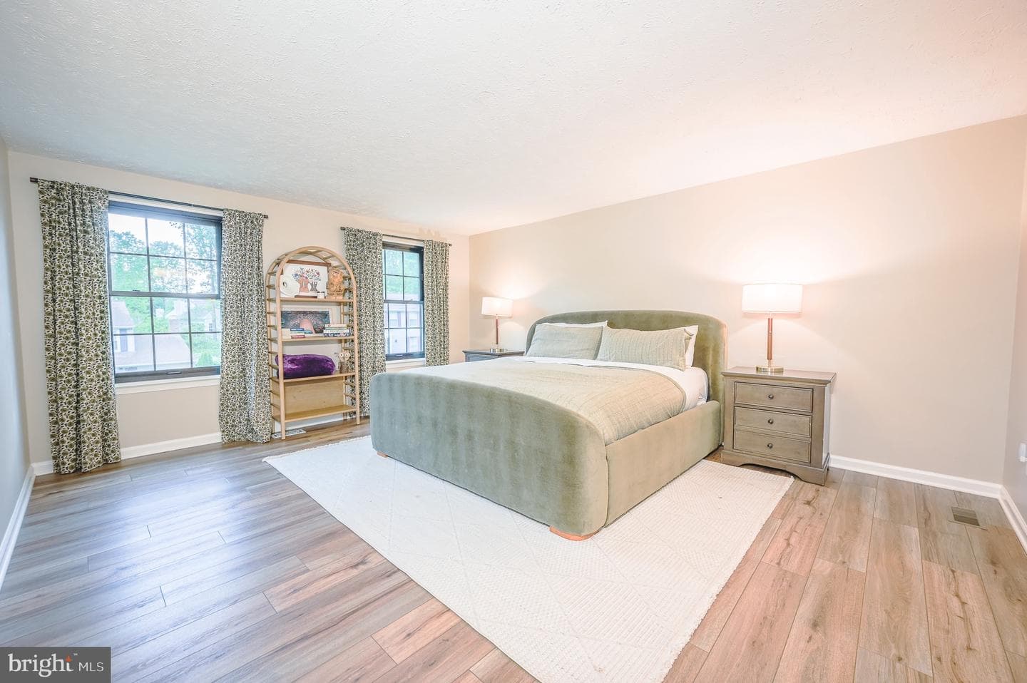 15009 Woodglen Court photo 17