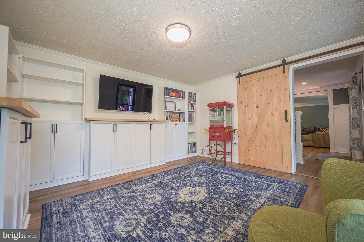 15009 Woodglen Court photo 4