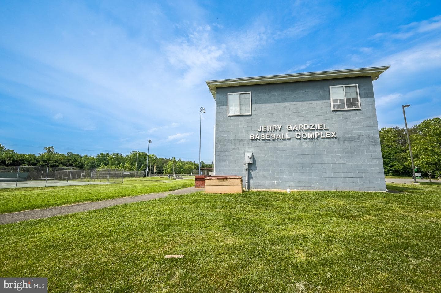 15009 Woodglen Court photo 41