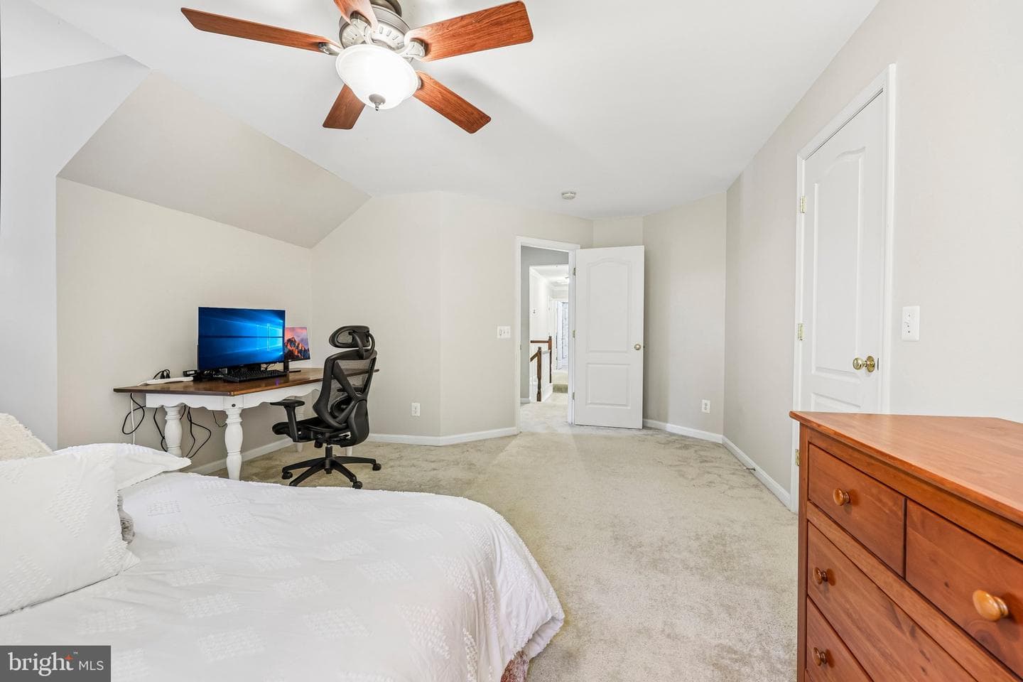 15804 Corwin Place photo 30