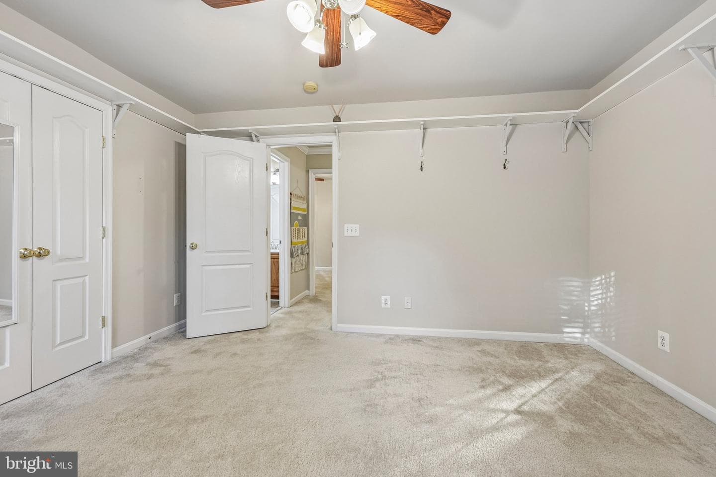 15804 Corwin Place photo 35