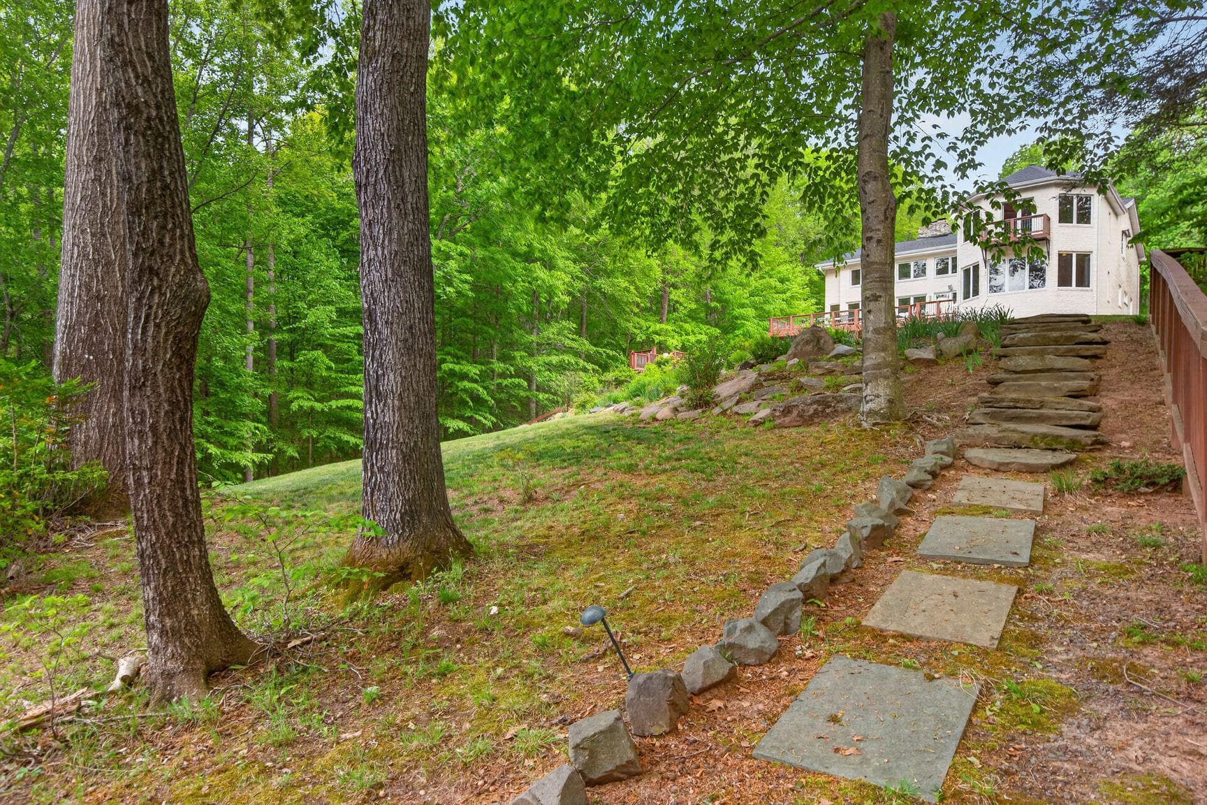 4496 Occoquan View Court photo 13