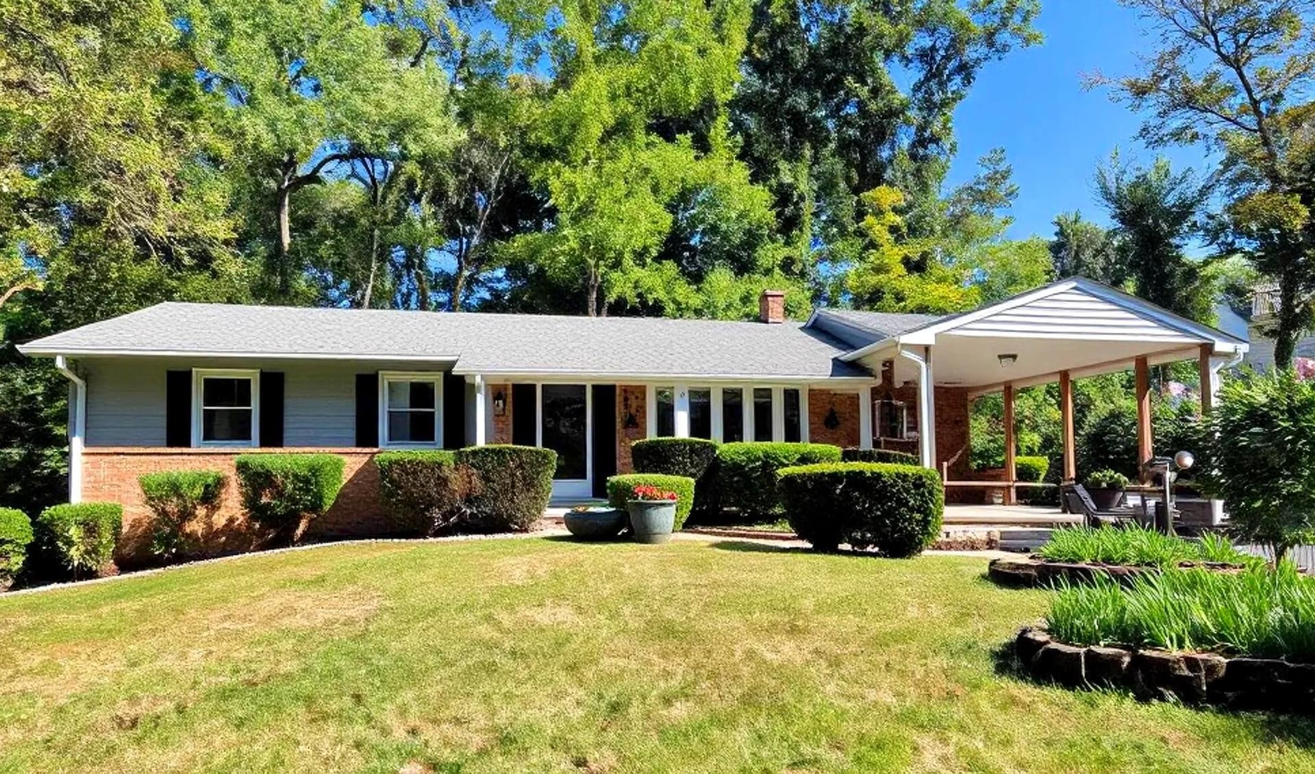 2306 Marline Court