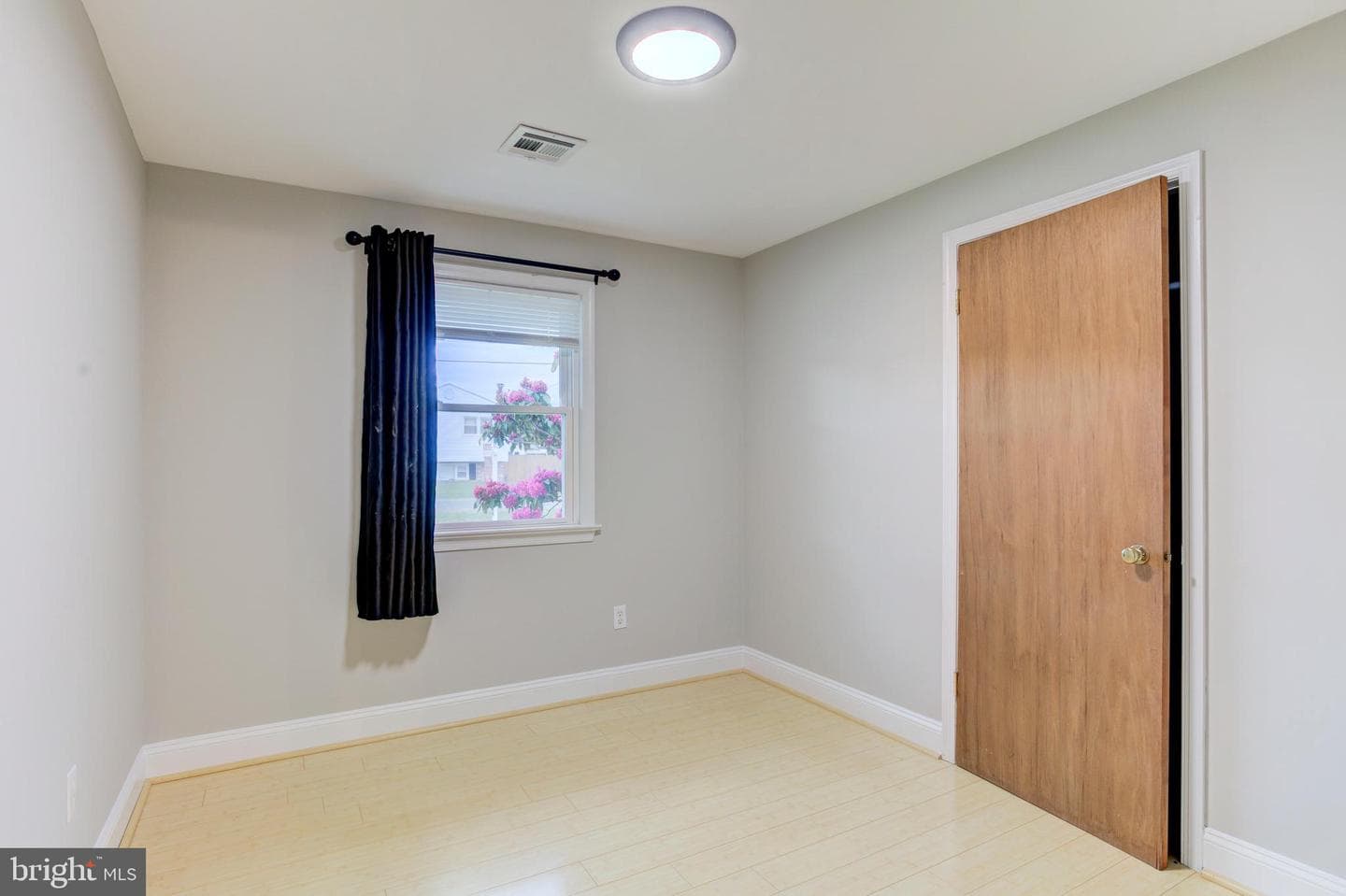 1105 Laurel Street photo 25