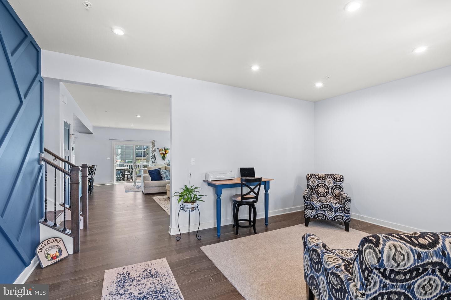 7483 Flag Point Court photo 15