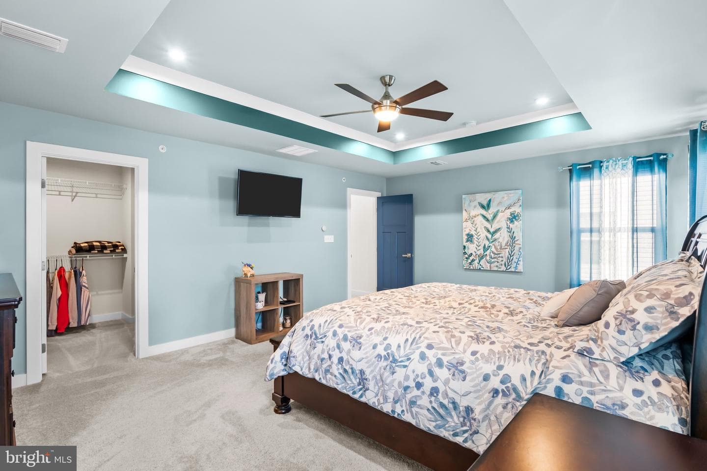 7483 Flag Point Court photo 22
