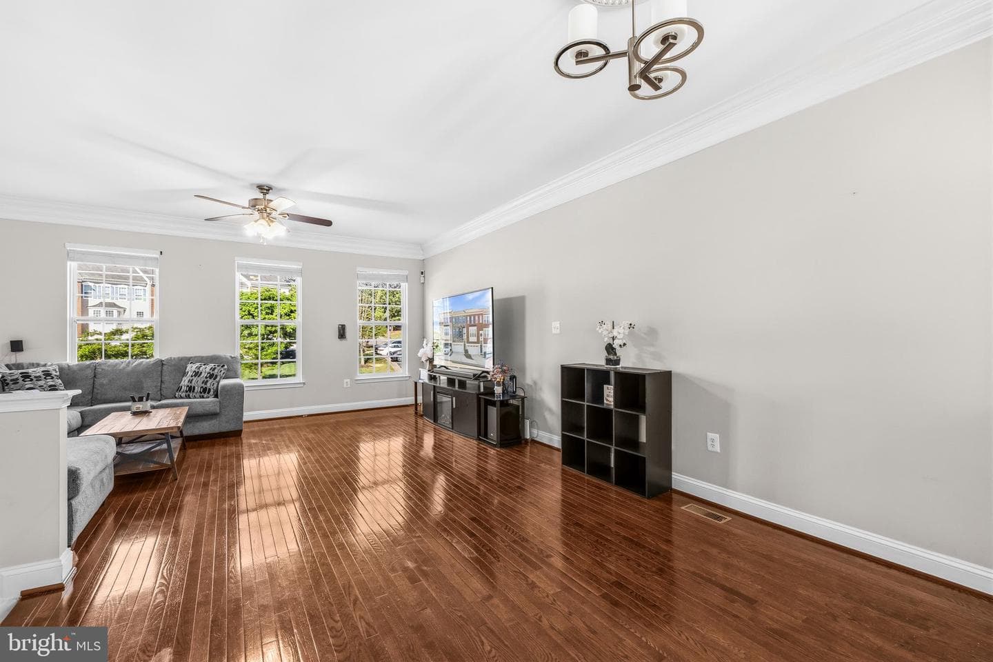 2627 Glenriver Way photo 8