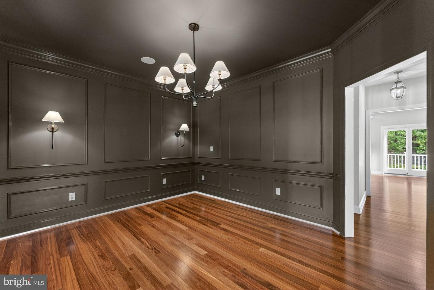 2075 Mountain Road photo 10