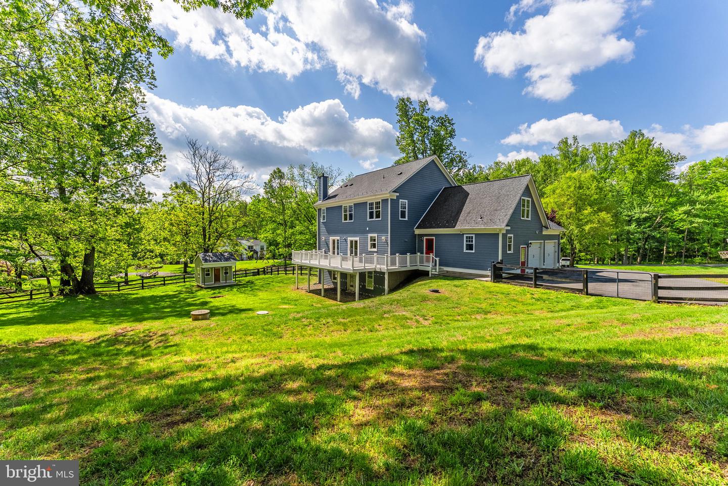 2075 Mountain Road photo 106