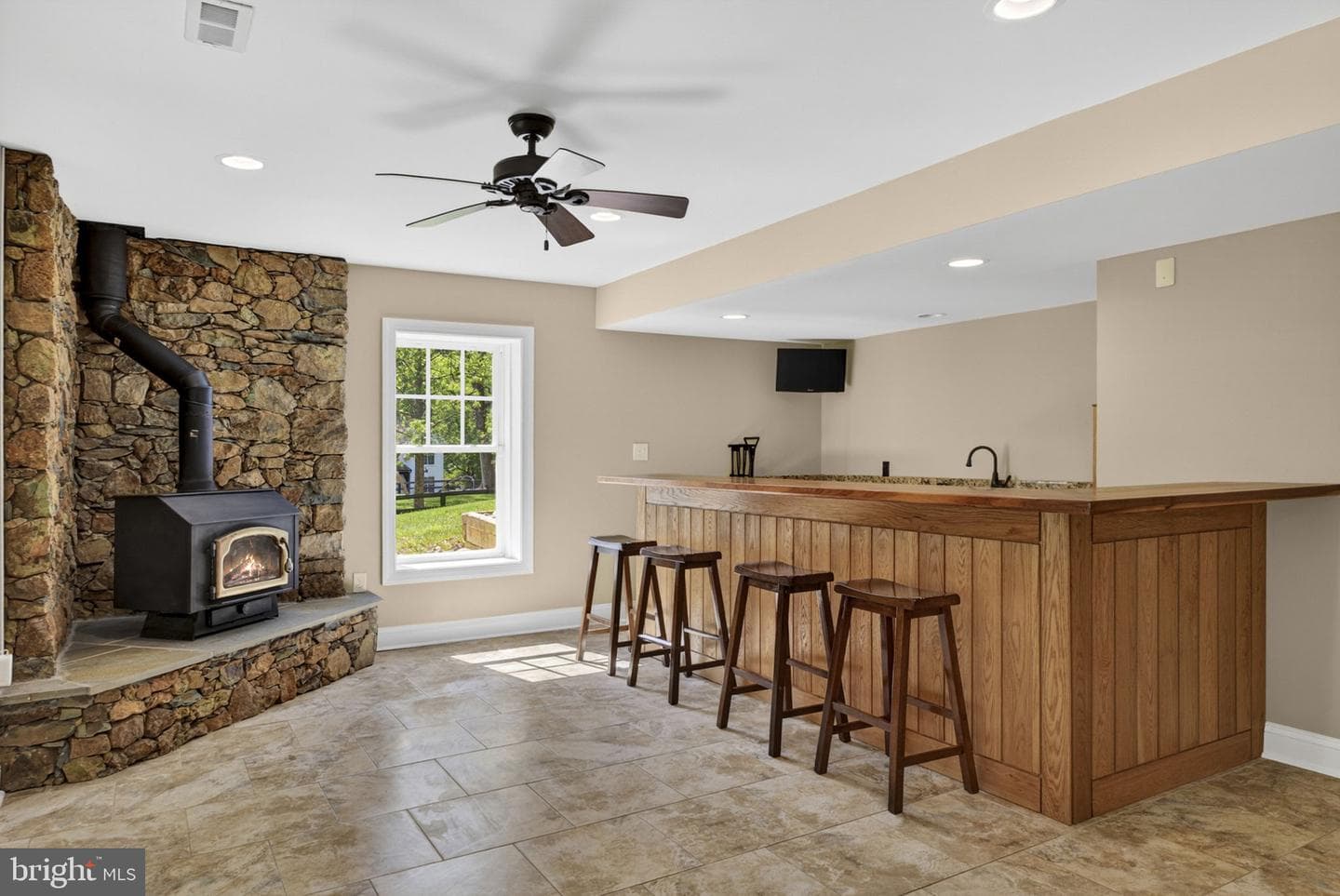 2075 Mountain Road photo 82