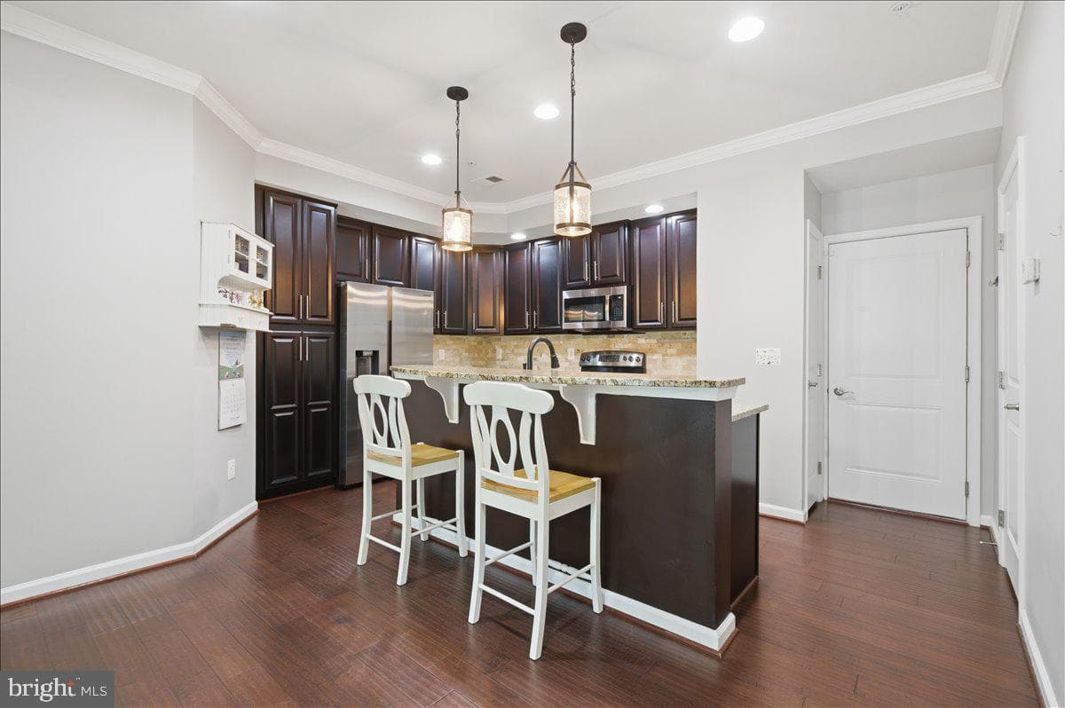 6912 Kona Drive photo 9