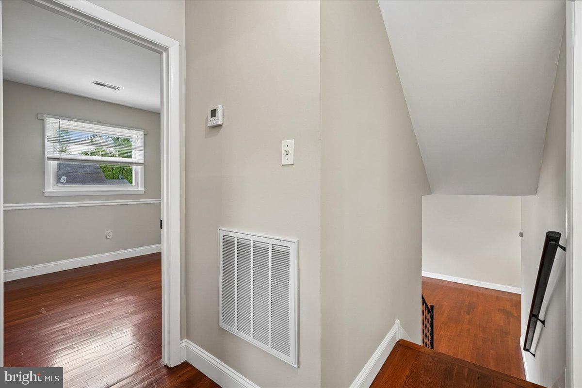 13919 Mathews Drive photo 23
