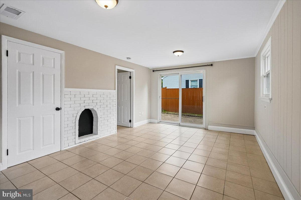 13919 Mathews Drive photo 26