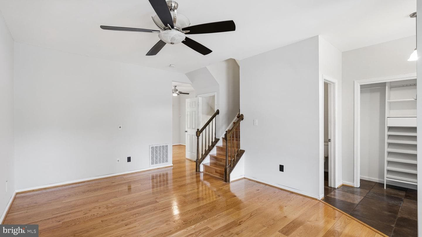 4238 Ashmere Circle photo 8