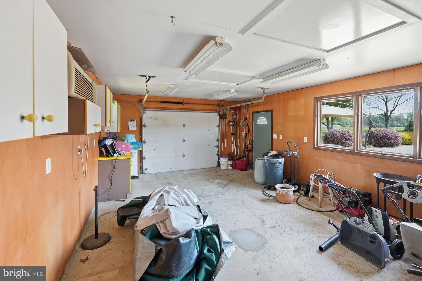 908 Bay Street photo 55
