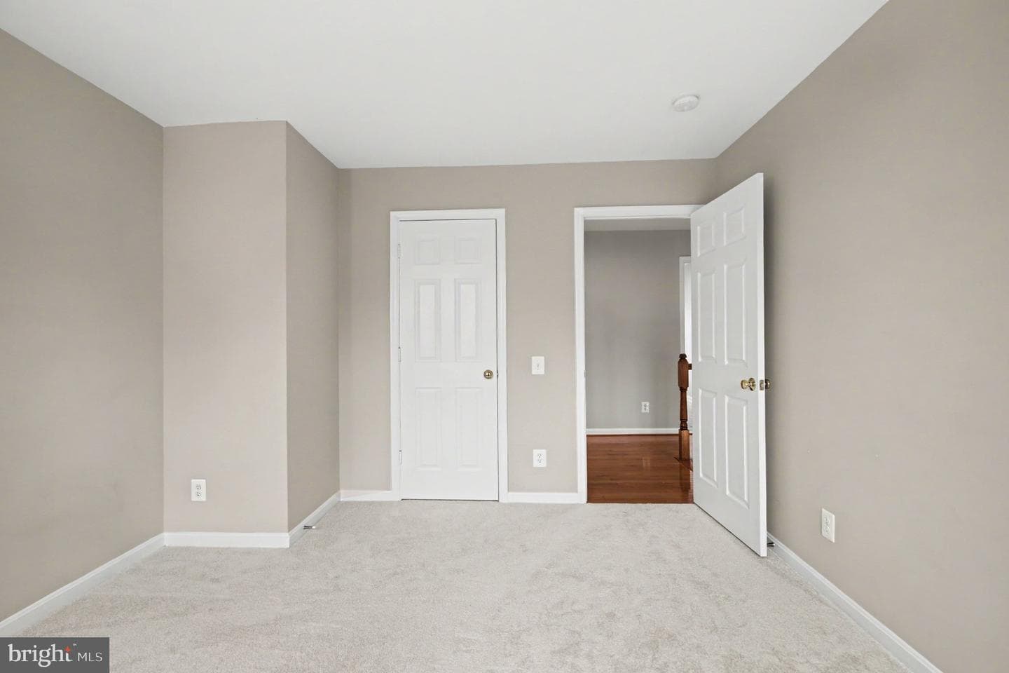 15082 Stepping Stone Drive photo 32