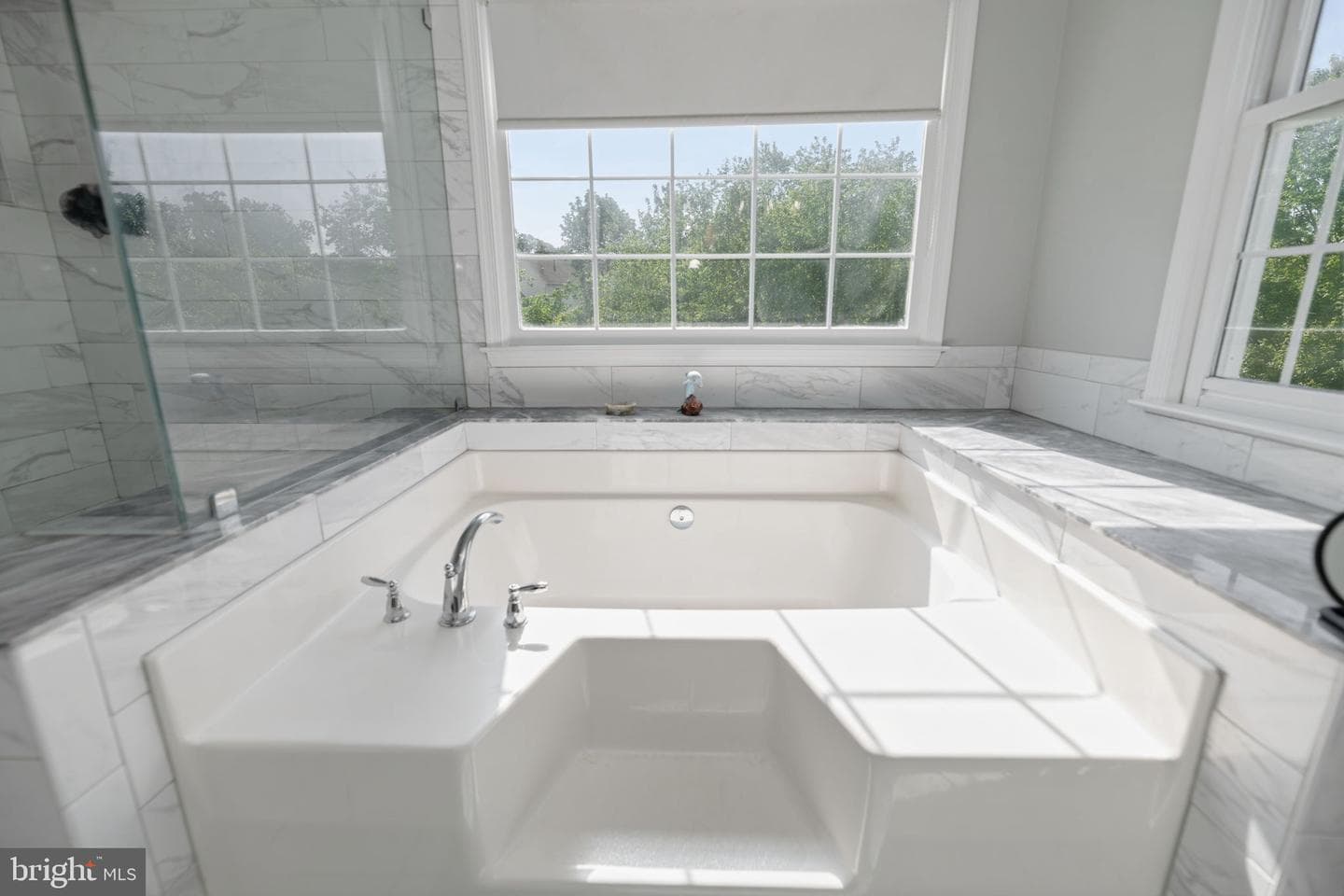 2052 Jennings Street photo 20
