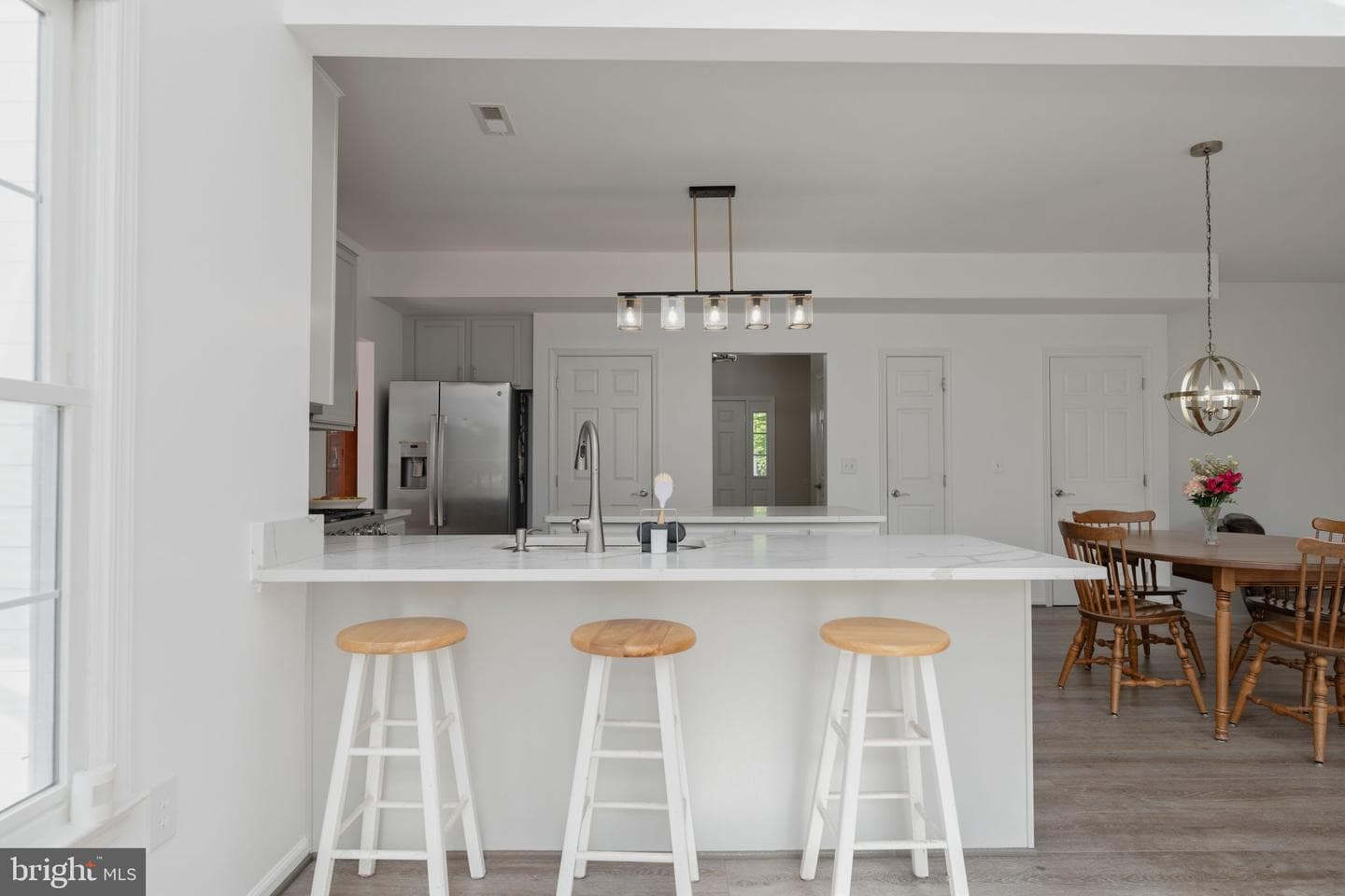 2052 Jennings Street photo 8