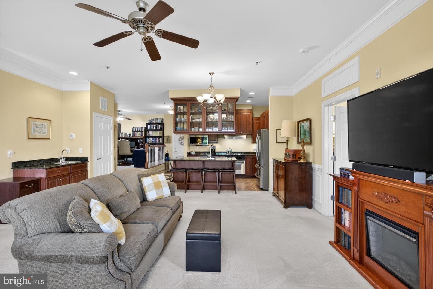 810 Belmont Bay Drive #302 photo 10