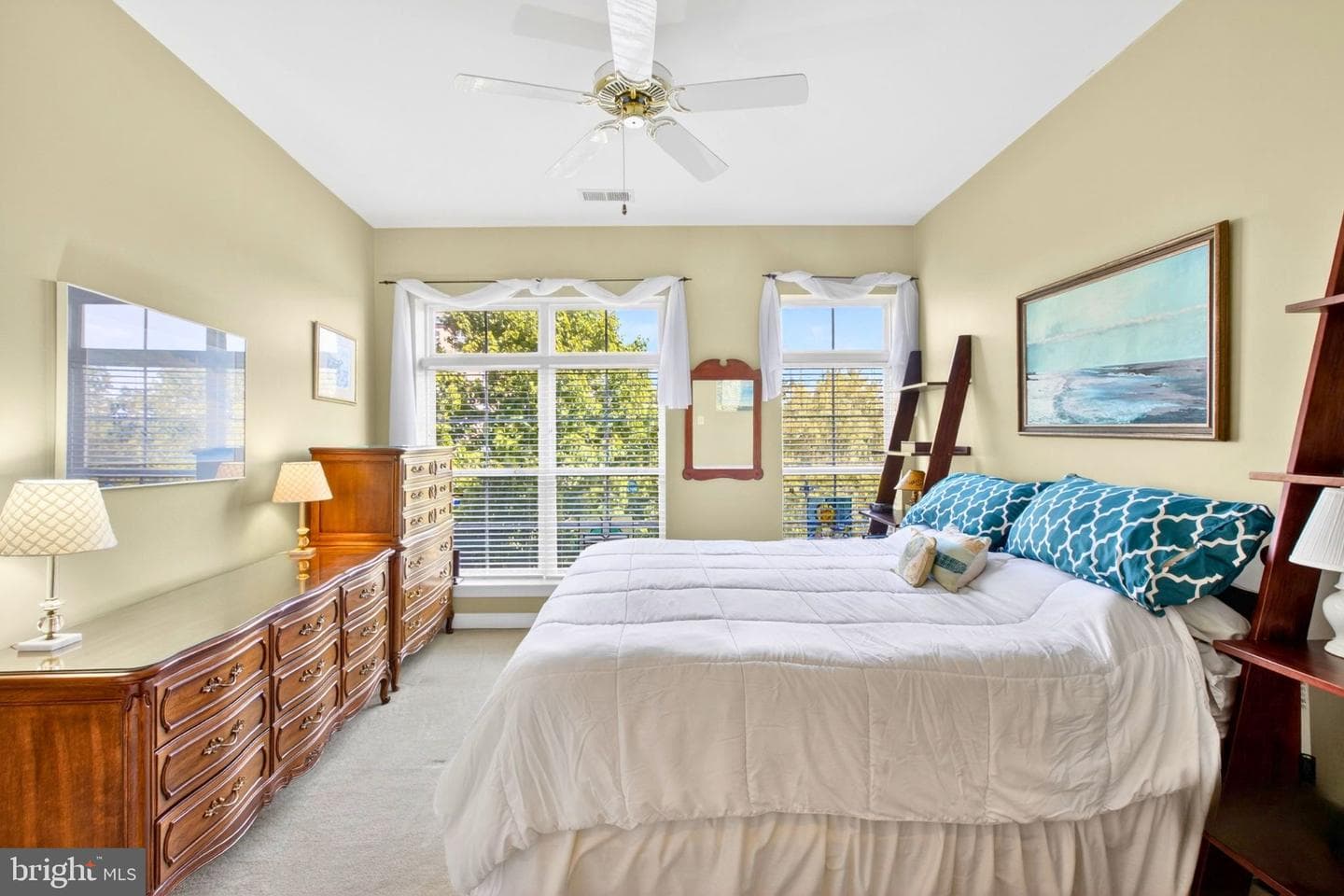 810 Belmont Bay Drive #302 photo 17