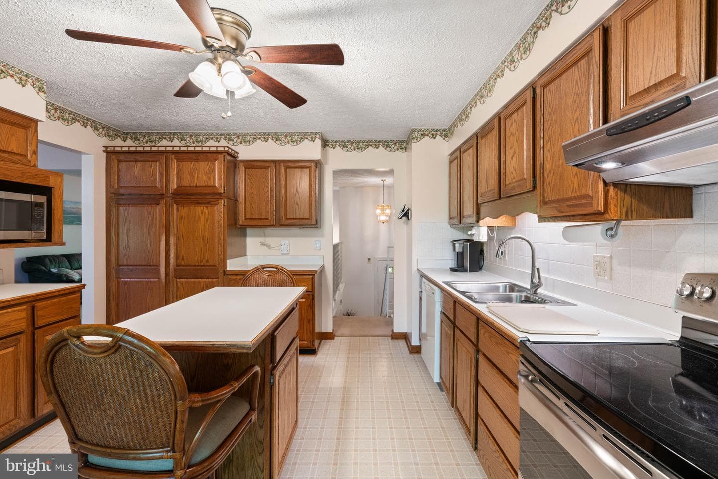 12020 Parkriver Drive photo 14