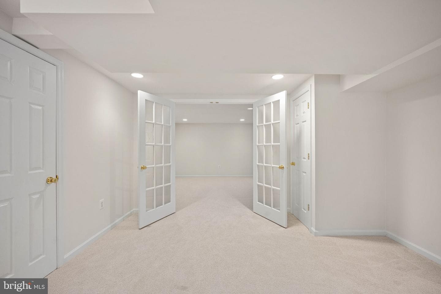 3513 Woolman Drive photo 48