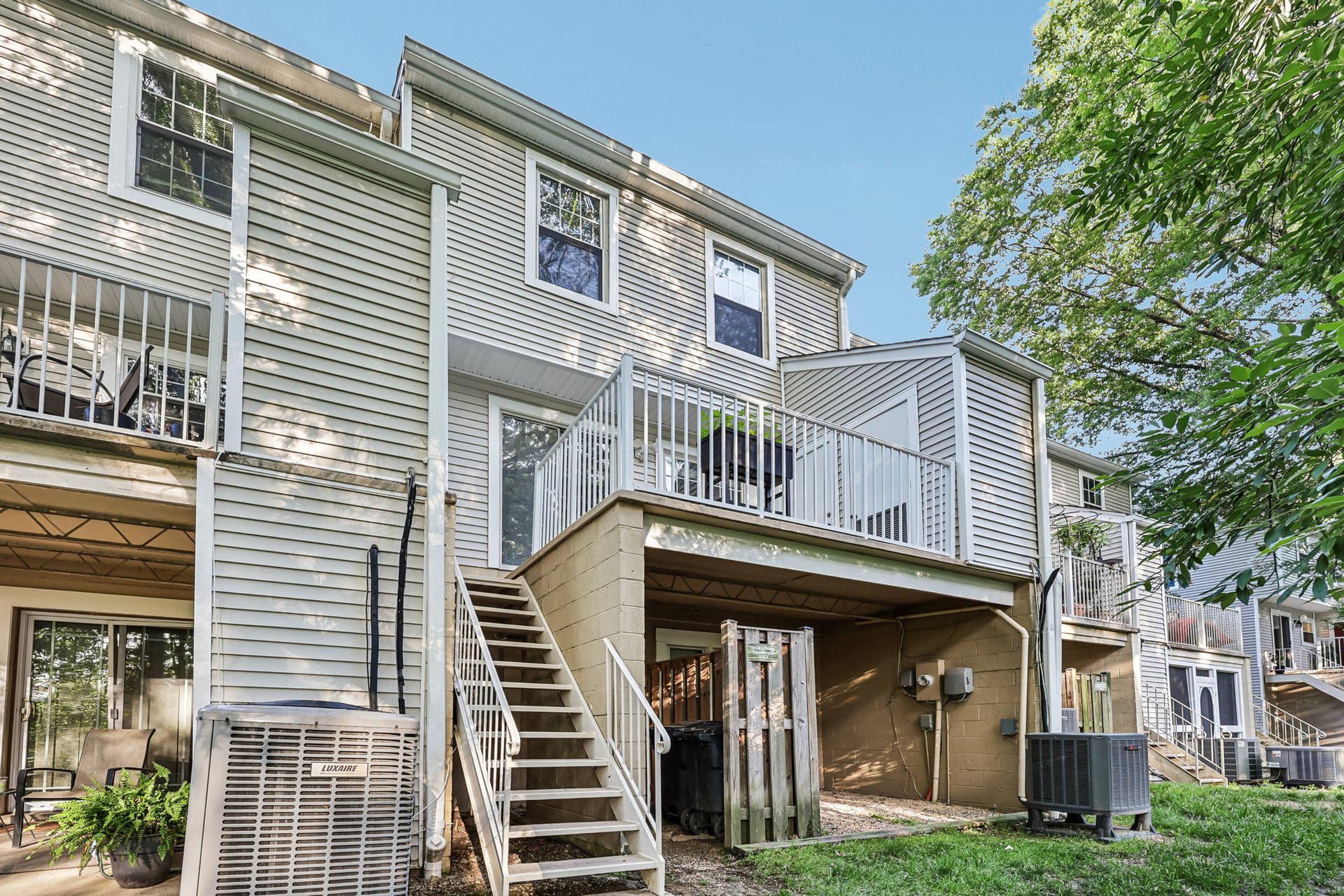 2856 Burgundy Place photo 25