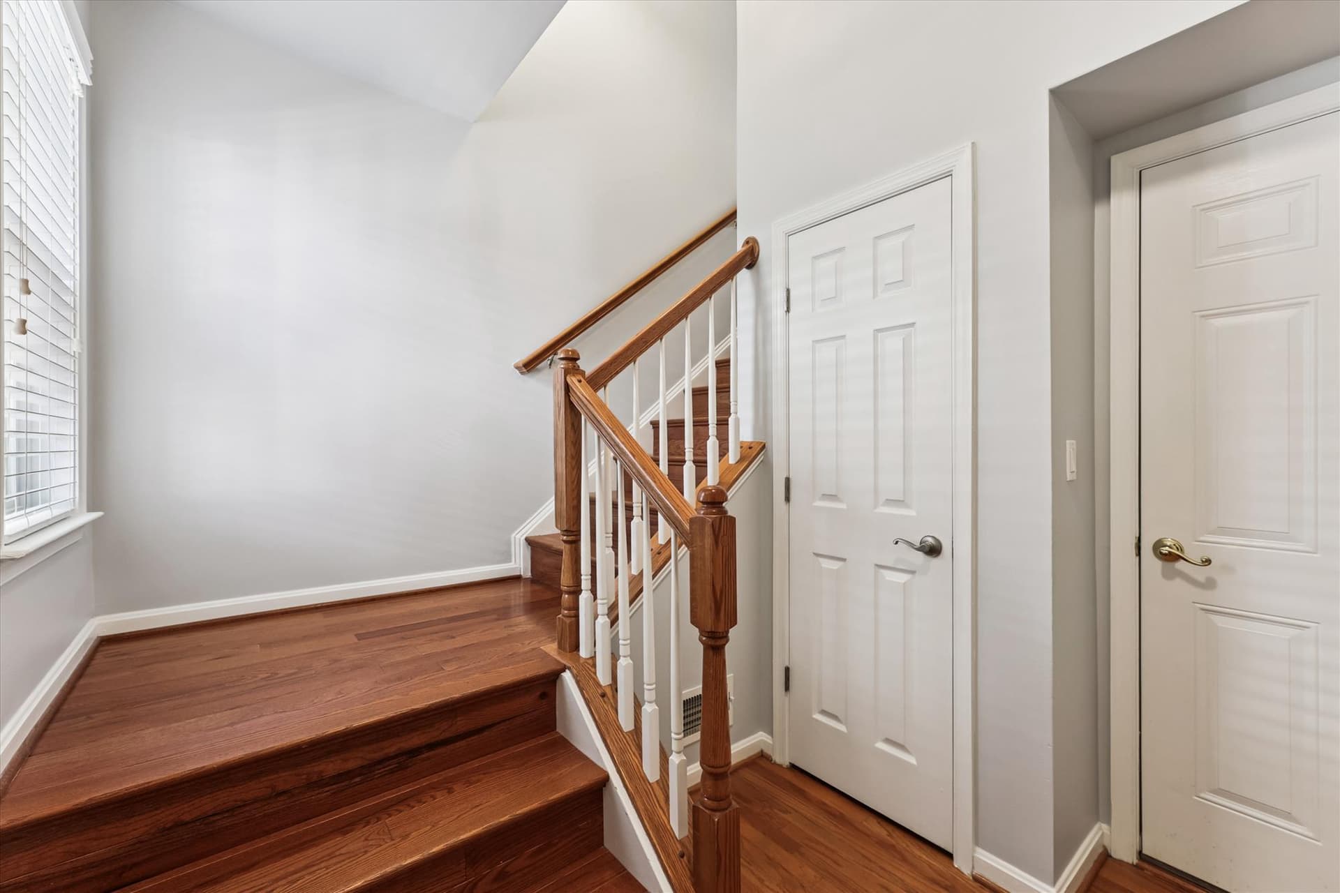 6821 Hampton Bay Lane photo 7